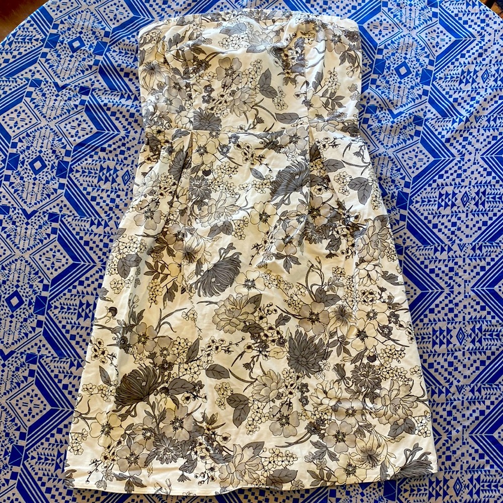 Old Navy Floral Strapless Dress - Size 4